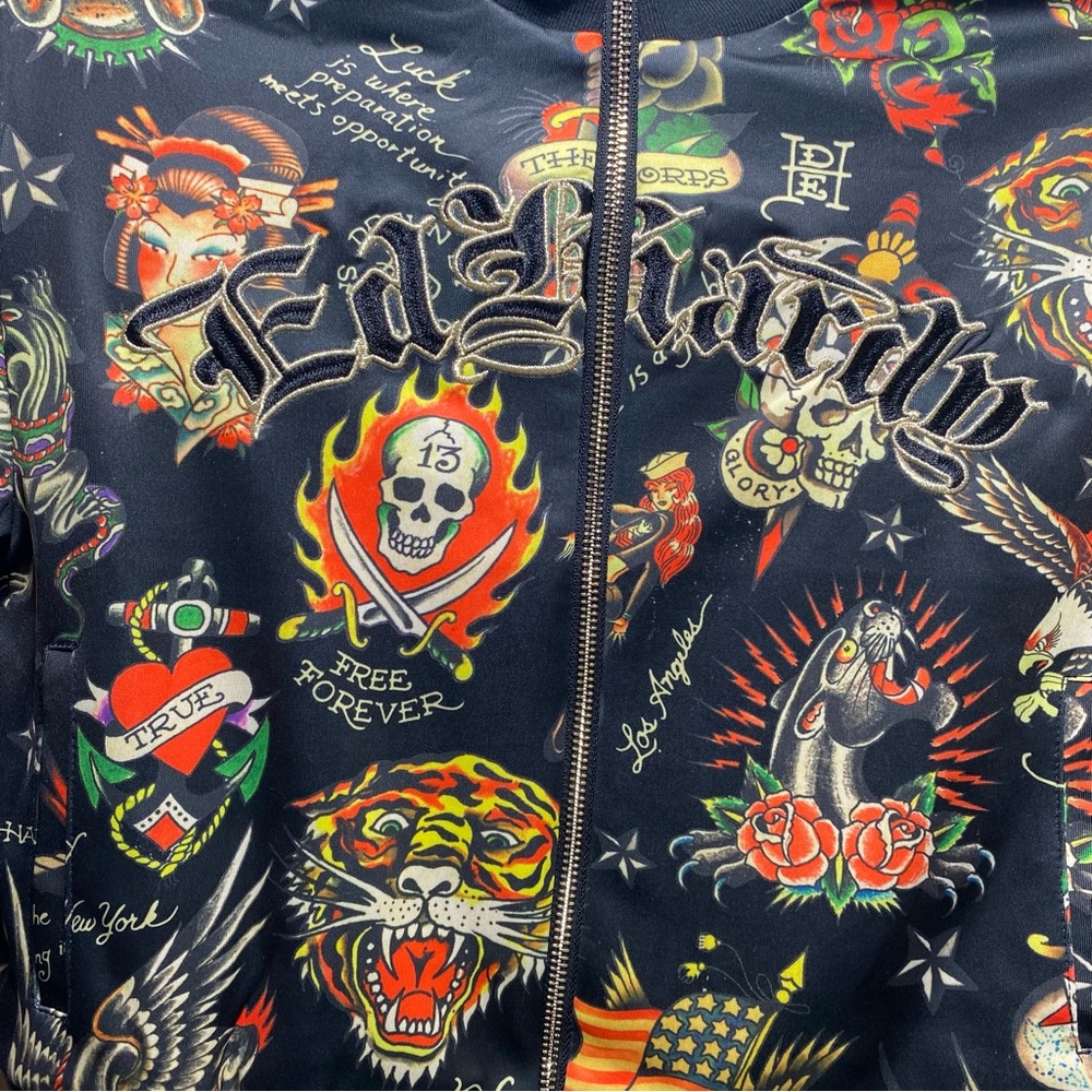 ED HARDY Y2K Shrunken Flashboard Track Jacket‎ M Black  Multi All Over Tattoo - Picture 6 of 11
